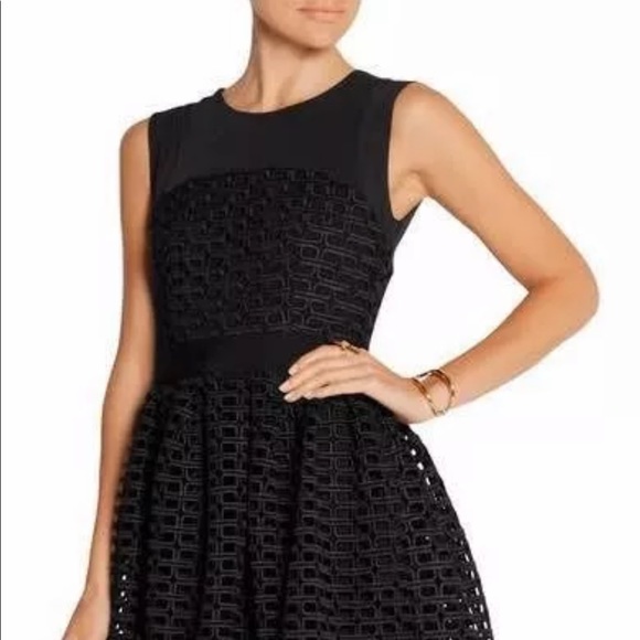 NWT - MAJE RESTANO GUIPURE LACE AND TULLE Dress in Black - Picture 1 of 6